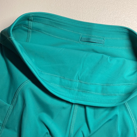 Lululemon Power Thru Short 6” Maldives Green 6 - Picture 5 of 6